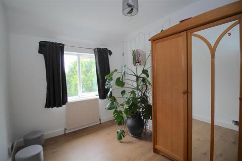 187 Wyndhurst Road, Birmingham, B33 9JN