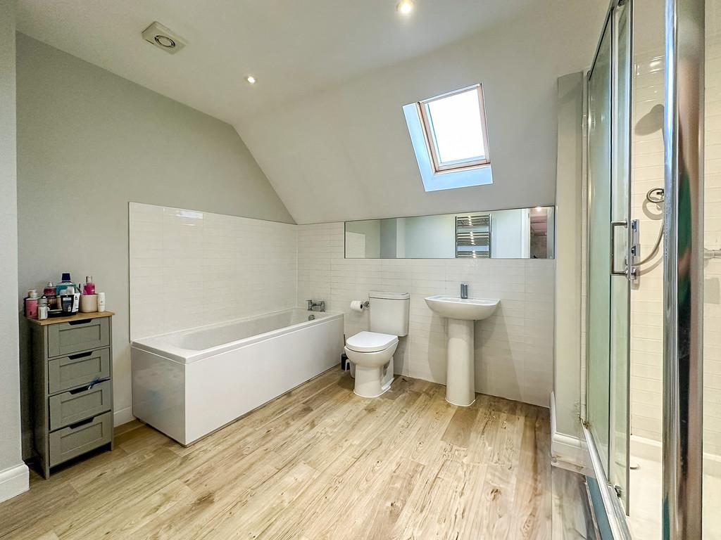 Bathroom (2)