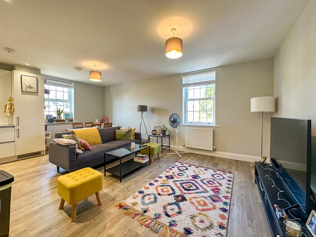 Open plan living space (2)