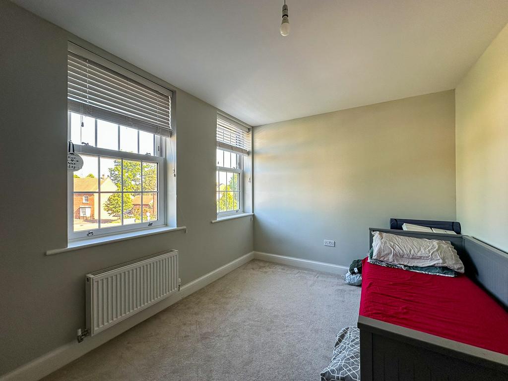 Bedroom 2 (1)