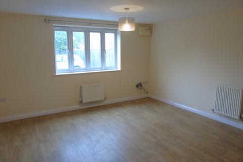2 bedroom ground floor flat to rent, Beechan Drive, King's Lynn