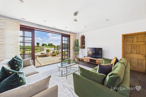 4 bedroom detached house for sale, Summer Hill, Milwich