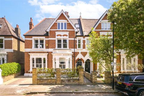 17 Marlborough Road, London, W4 4EU