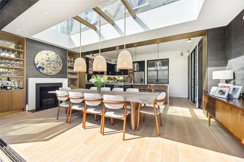17 Marlborough Road, London, W4 4EU
