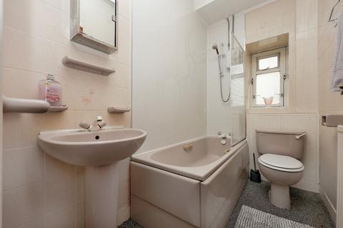 1 bedroom flat for sale, Overton Road, Kirkcaldy, KY1