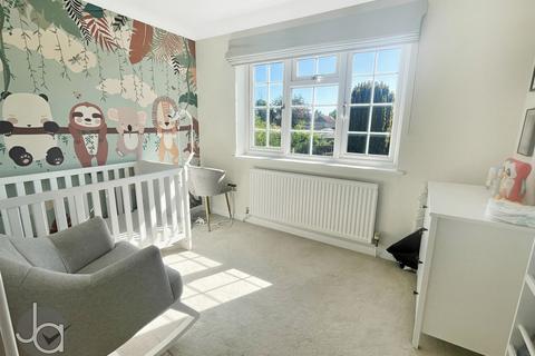 14 Field View Drive, Little Totham, Maldon, CM9 8ND