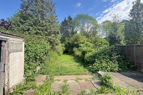 1 bedroom in a house share to rent, Ash Grove, Guildford