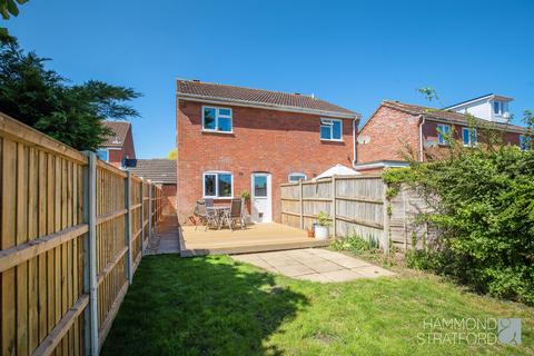 6 Barley Way, Attleborough, NR17 1YD