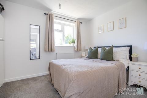 6 Barley Way, Attleborough, NR17 1YD