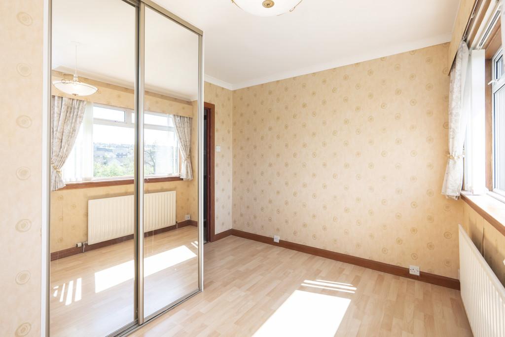 14 Polwarth Avenue, Brightons FK2 0 HL (11)