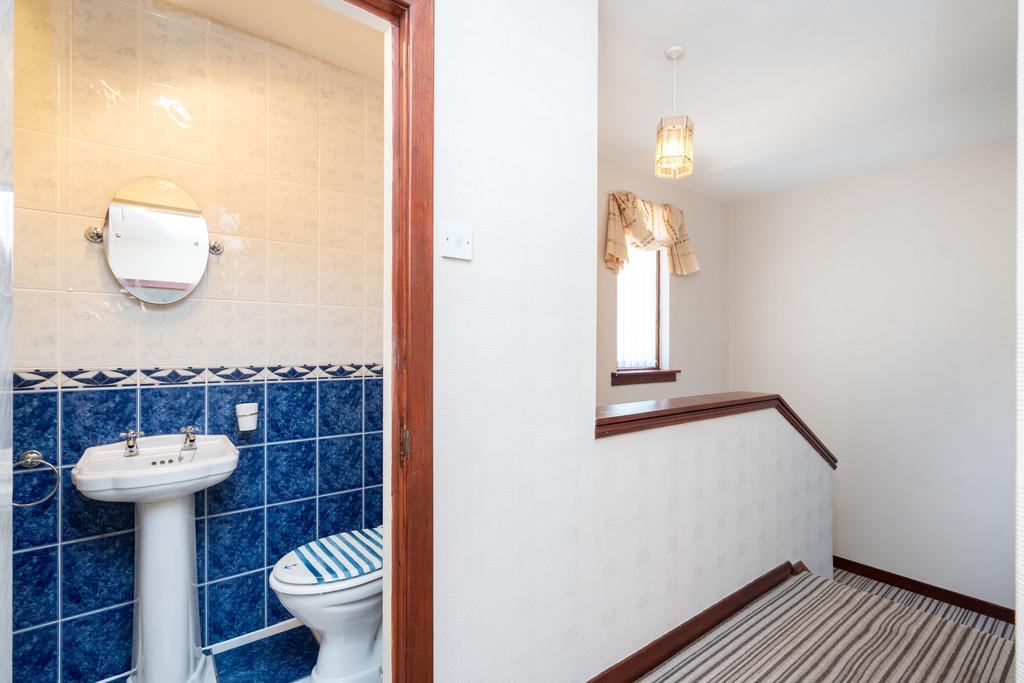 14 Polwarth Avenue, Brightons FK2 0 HL (15)
