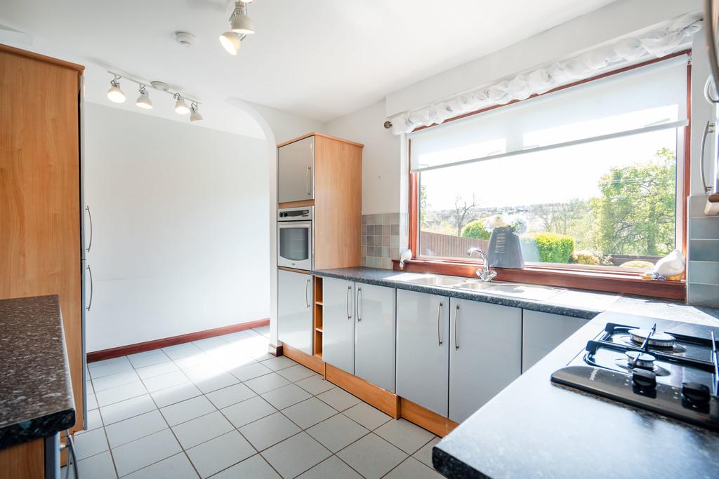 14 Polwarth Avenue, Brightons FK2 0 HL (23)