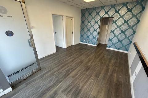 House to rent, Tolworth Rise South, Surbiton