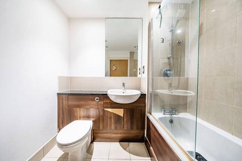 undefined, Great West Road, Brentford, TW8