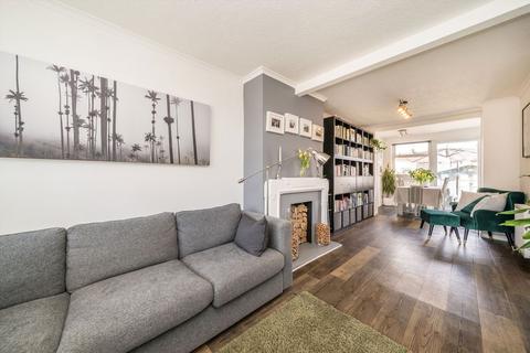 3 bedroom end of terrace house for sale, Meadway, Surbiton KT5