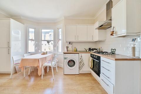 2 bedroom property for sale, Shipman Road, Forest Hill, London, SE23
