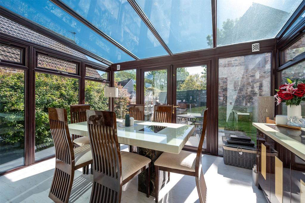 Conservatory/Dining
