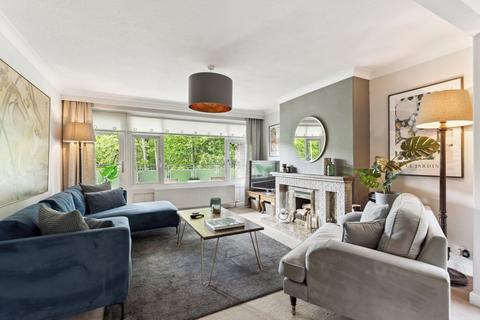 2 bedroom apartment for sale, Haggswood Avenue, Pollokshields