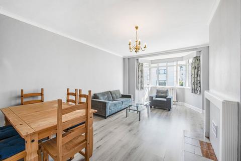 2 bedroom flat for sale, St. James Close, St John's Wood, London