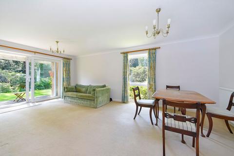 undefined, Knowle Lane, Oaklands Knowle Lane, GU6