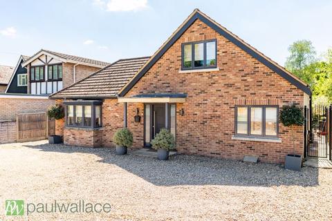 4 bedroom detached house for sale, Old Nazeing Road, Broxbourne