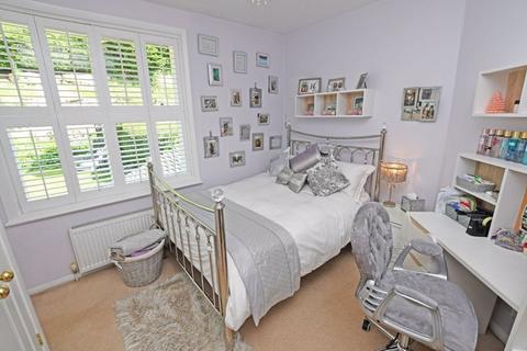 1, Upper Crisbrook Cottages Cave Hill, Maidstone, ME15 6DU