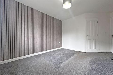 2 bedroom apartment for sale, Doughty Close, TIPTON, DY4 7AJ