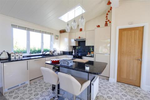2 bedroom park home for sale, York House Holiday Park, Balk