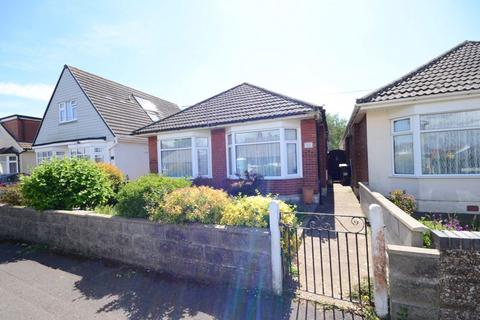 2 bedroom bungalow for sale, Headswell Crescent, Bournemouth BH10