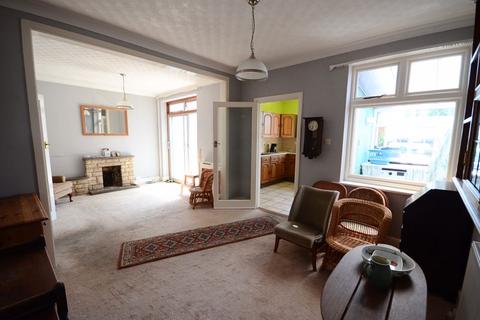 2 bedroom bungalow for sale, Headswell Crescent, Bournemouth BH10