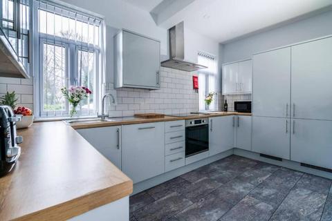 1 bedroom in a house share to rent, Midland Road, Royston