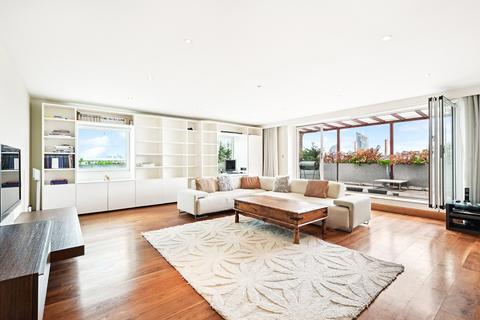 2 bedroom apartment to rent, Hotel Apartments, Fulham Road, SW6