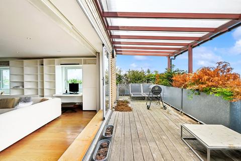 2 bedroom apartment to rent, Hotel Apartments, Fulham Road, SW6