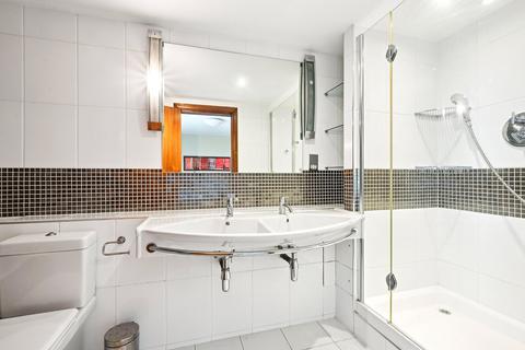 2 bedroom apartment to rent, Hotel Apartments, Fulham Road, SW6