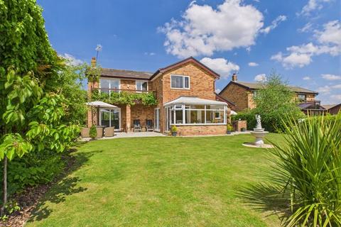 10 Gleneagles Close, Sutton Hill, Telford, TF7 4BE