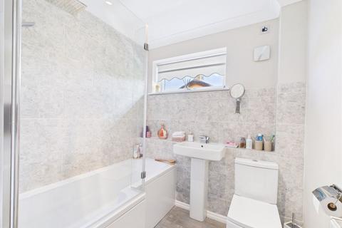 10 Gleneagles Close, Sutton Hill, Telford, TF7 4BE