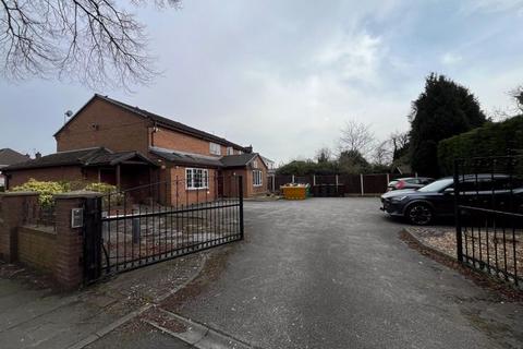 4 bedroom property for sale, Liverpool Road South, Liverpool