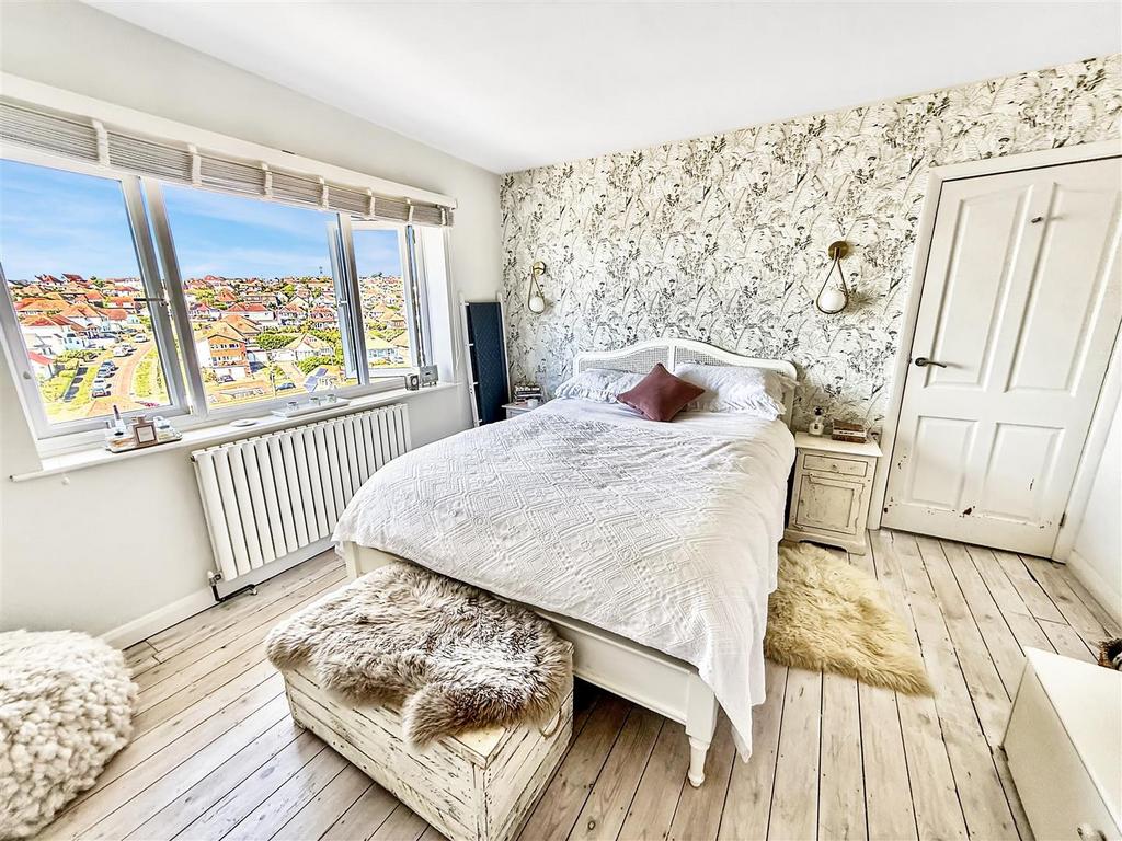 Bedroom-1-2.jpg
