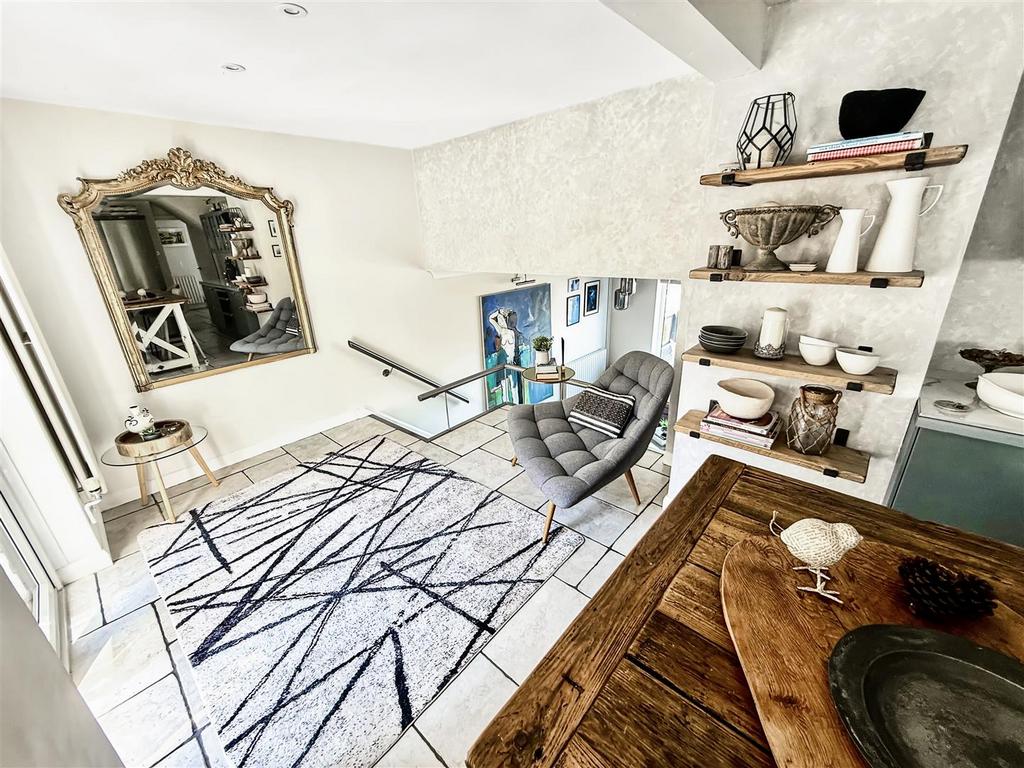 Dining-area-2.jpg