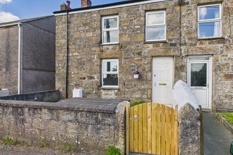 Troon, Camborne - Modernised two bedroom cottage, chain free sale