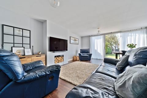 3 bedroom semi-detached house for sale, Pembury Way, Gillingham ME8