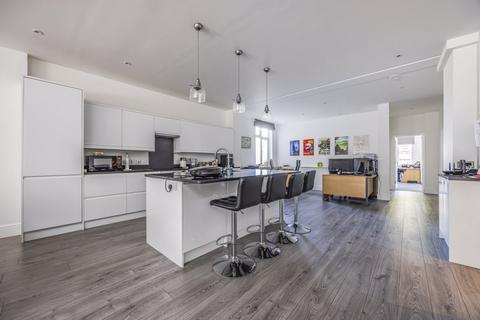 4 bedroom apartment for sale, Kings Terrace, Southsea