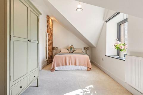 2 bedroom duplex for sale, Bank Hall Drive, Preston PR26