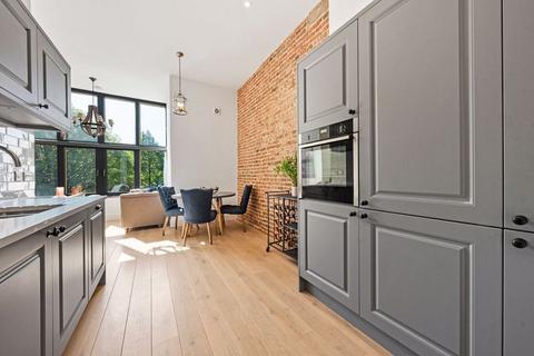2 bedroom duplex for sale, Bank Hall Drive, Preston PR26