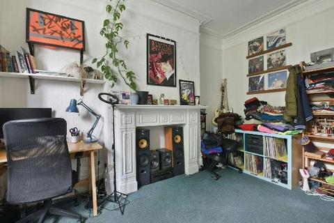 undefined, Harberton Road  Whitehall Park N19 3JR
