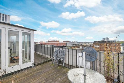 1 bedroom apartment for sale, Queenstown Road, London, UK, SW8