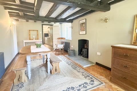 3 bedroom cottage for sale, Monks Risborough, Buckinghamshire, HP27