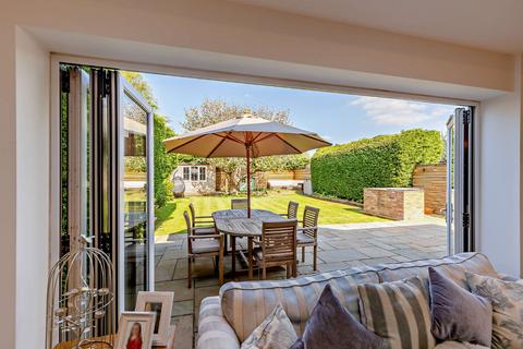 The Beeches Blacksmith Lane, Chilworth, Guildford, GU4 8NQ