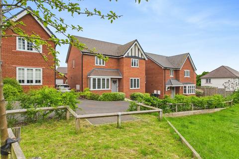 Wrendale Drive, Worcester, Worcestershire, WR2