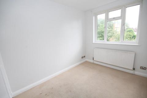 2 bedroom flat for sale, Edgware HA8